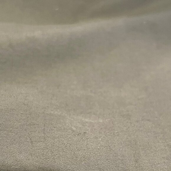 Mountain Hardwear Women’s Nylon Convertible Pants Size 4 (fit like a 6) - Picture 6 of 6